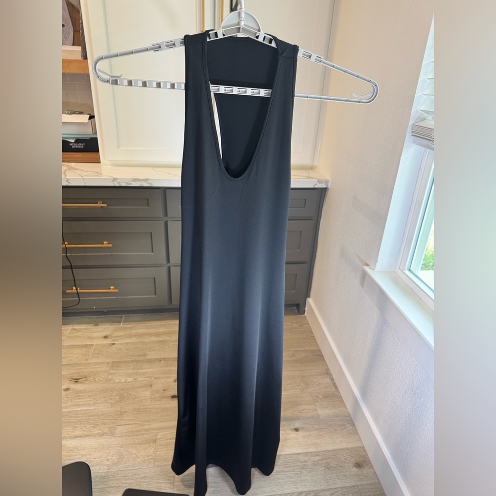 Black Razorback Maxi Dress - Perfect for the summer - Women's Size L